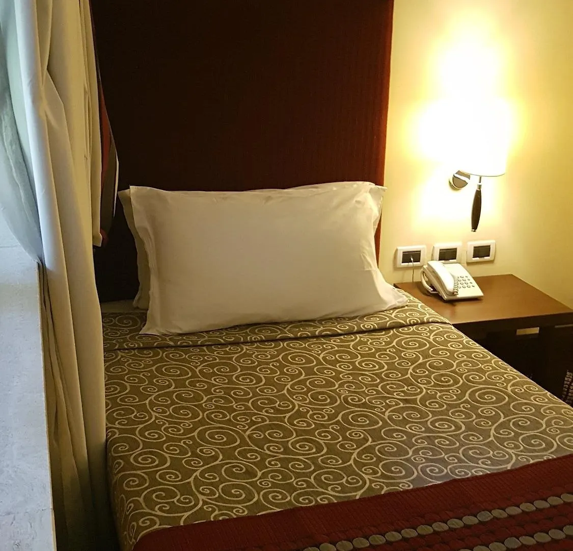 Cardinal Hotel St. Peter Řím