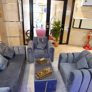 زيارة الفندق