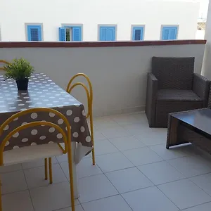 Appartamento Annalisa 300 M Dal Mare